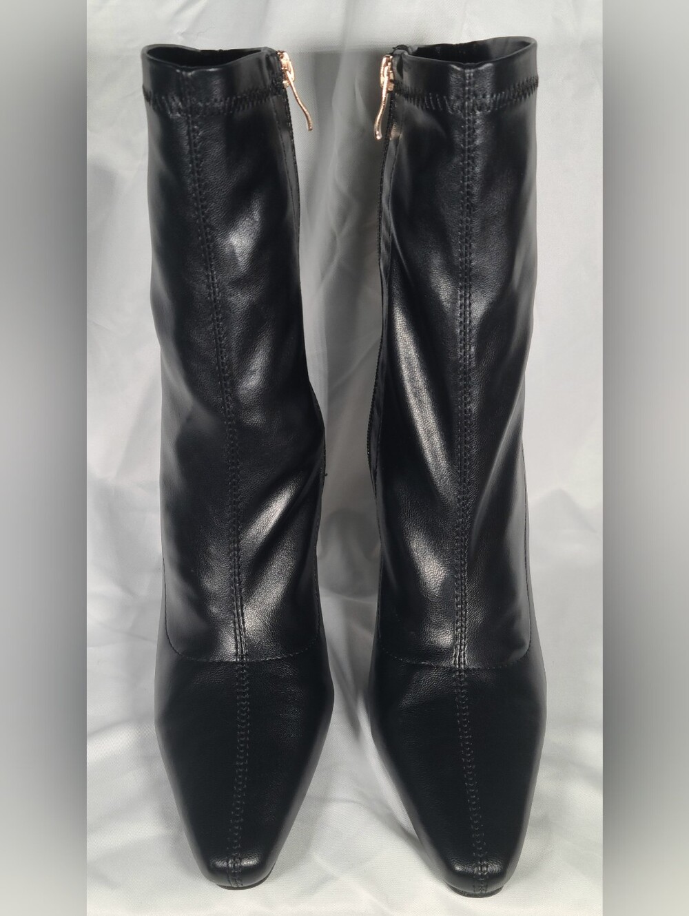 Sleek Black Pointed Toe Stiletto Ankle Boots with Side Zip - Picture 2 of 6